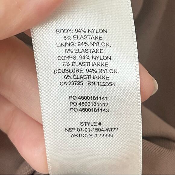 Babaton Aritzia Contour Squareneck Long Sleeve Bodysuit in Taupe Women’s Size S - Picture 5 of 10